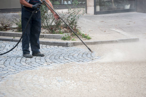 Best Gutter Cleaning  in Warrenton, VA